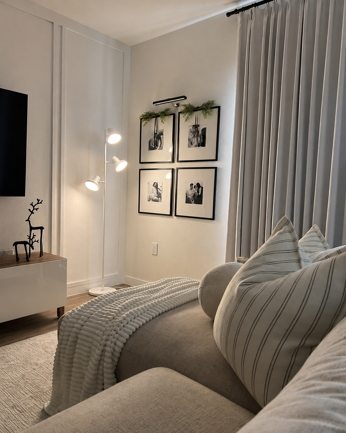 Soft eye-friendly LED floor lamp