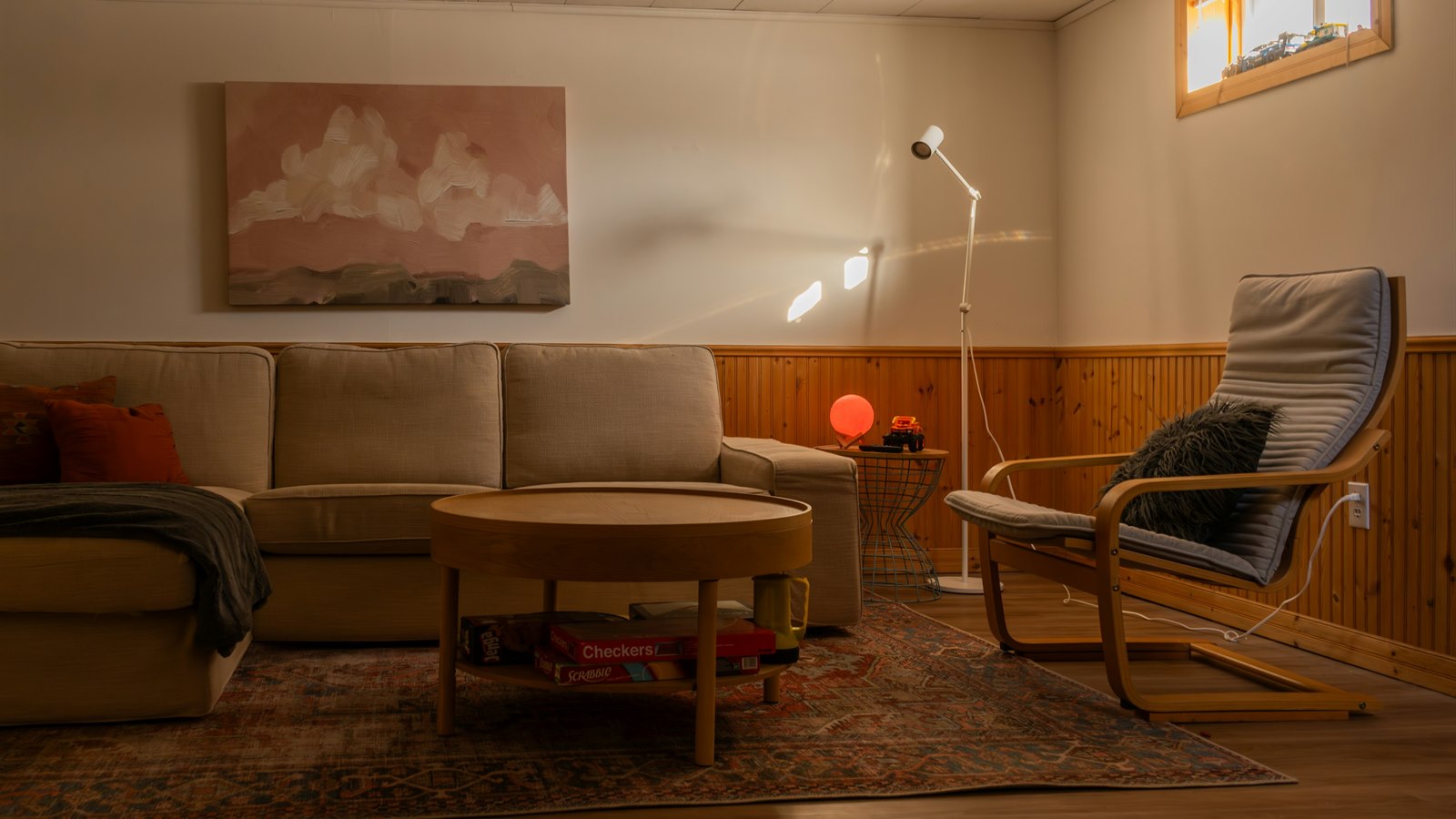How to Choose a Living Room Floor Lamp - floor lamp interior